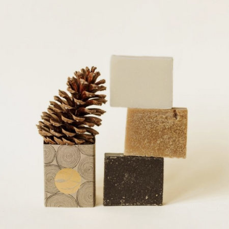 Opcja Natura Mydła „Świąteczny sztos” – zestaw 3 mydeł: karmel, cynamon, kawa (3×100 g)